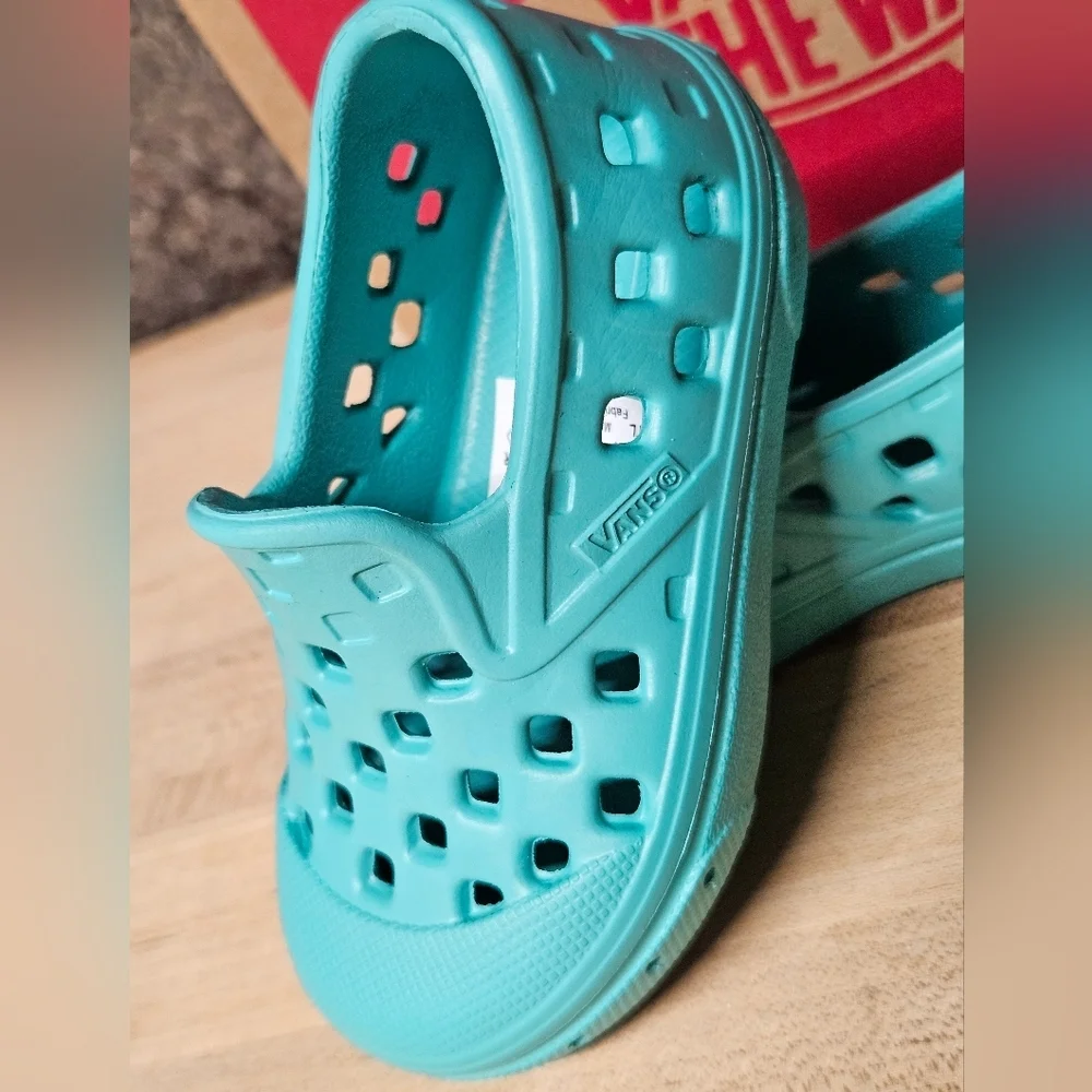 Vans slip on Crocs teal blue size 4 toddler - Picture 7 of 10